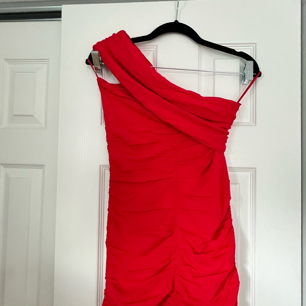 Dress - Picture 4 of 7